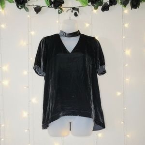 Madewell Velvet Choker Tee